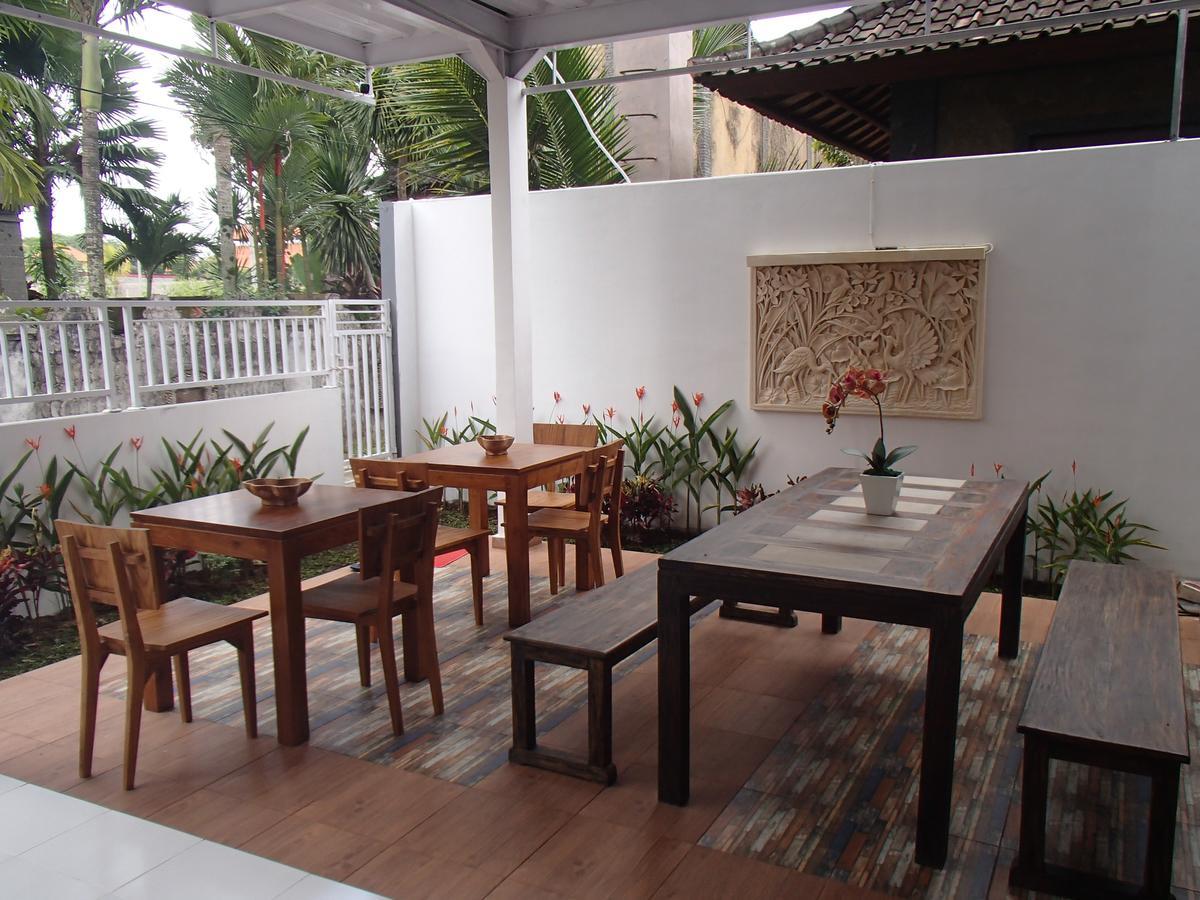 Askara Guest House & Hostel อูบุด ภายนอก รูปภาพ